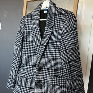 Old Navy Oversized Menswear-Inspired Blazer – Size S